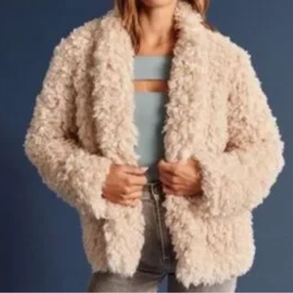 NWT Abercrombie & Fitch Faux Mongolian Sheep Jacket, Size XL